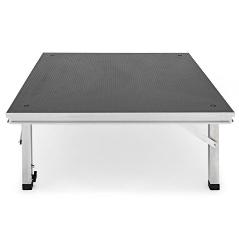 Stage (Customizable Size & Covering)